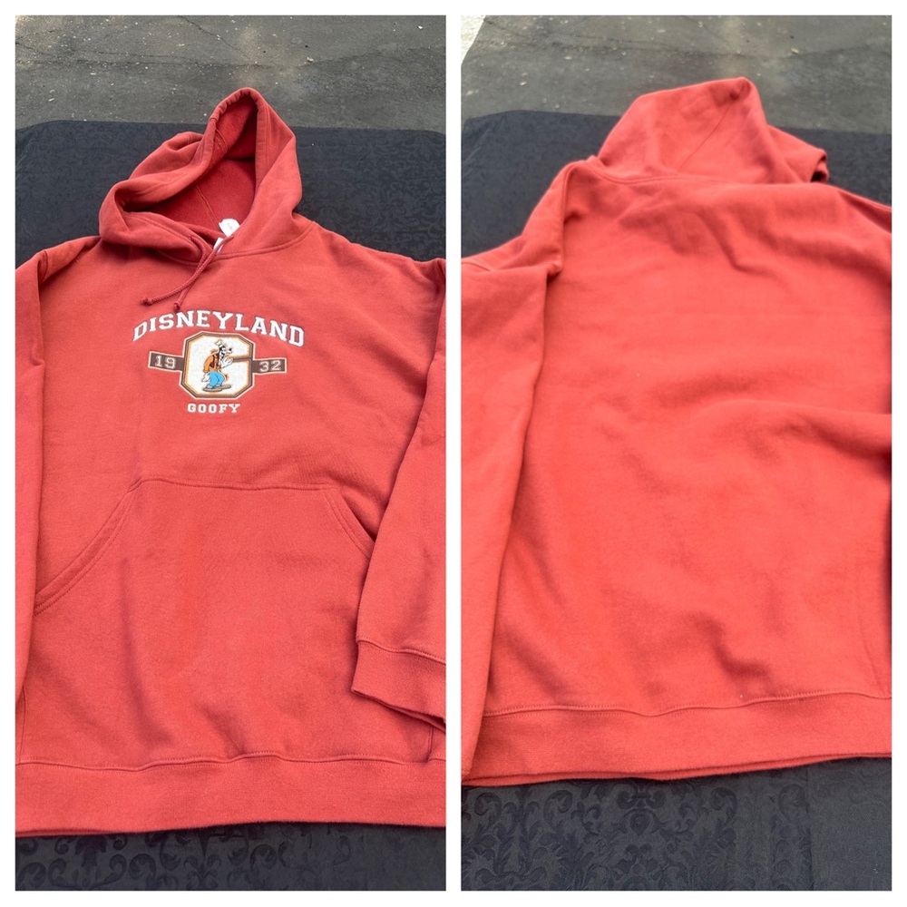 NWT Disneyland Resort GOOFY hoodie size XXXL 
Colton Blend